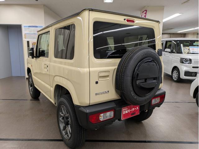 ジムニー ＸＣ　届出済未使用車　衝突被害軽減システム　盗難防止システム　オートライト　アイドリングストップ　シートヒーター　オートエアコン　ＬＥＤヘッドライト　クルーズコントロール　スマートキー　純正ＡＷホイール（19枚目）