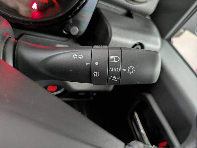 ジムニー ＸＣ　届出済未使用車　衝突被害軽減システム　盗難防止システム　オートライト　アイドリングストップ　シートヒーター　オートエアコン　ＬＥＤヘッドライト　クルーズコントロール　スマートキー　純正ＡＷホイール（36枚目）