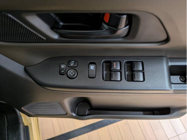 スペーシア ハイブリッドX 衝突被害軽減システム 盗難防止システム CVT オートライト アイドリングストップ シートヒーター オートエアコン LEDヘッドライト スマートキー 両側電動スライドドア(34枚目)