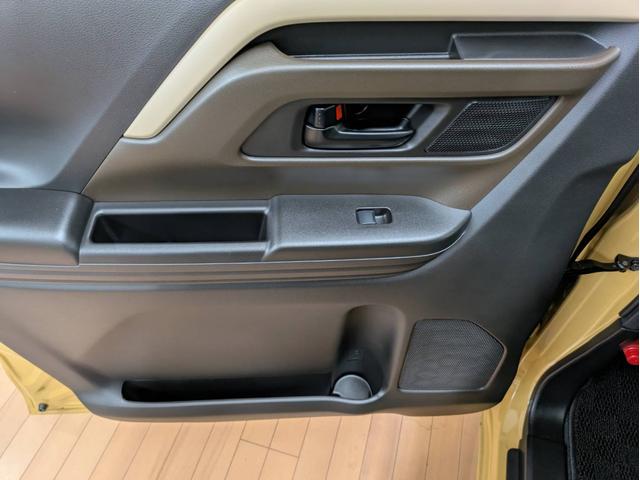 スペーシア ハイブリッドX 衝突被害軽減システム 盗難防止システム CVT オートライト アイドリングストップ シートヒーター オートエアコン LEDヘッドライト スマートキー 両側電動スライドドア(54枚目)