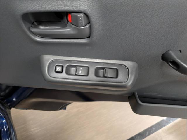 スーパーキャリイ X 4WD 衝突被害軽減システム 横滑り防止装置 オートライト エアコン キーレスエントリー パワーウィンドウ エアバッグ ABS パワーステアリング(27枚目)