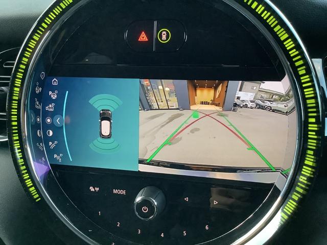 MINI クーパーSD クラシック・トリム シートヒーター/AppleCarplay/ドラレコ前後/バックカメラ/コーナーセンサー/ETC(12枚目)