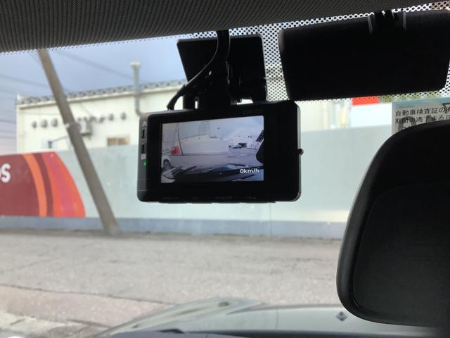 MINI クーパーSD クラシック・トリム シートヒーター/AppleCarplay/ドラレコ前後/バックカメラ/コーナーセンサー/ETC(14枚目)