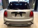 ＭＩＮＩ クーパーＤプレミアムプラスパッケージクラシックトリム　ＡｐｐｌｅＣａｒｐｌａｙ／シートヒーター／バックカメラ／前後ソナー／純正ドラレコ前後／追従クルコン／ＬＥＤヘッドライト／ＵＪテールライト／純正１６インチＡＷ／ＭＩＮＩ認定中古車２年保証付（5枚目）