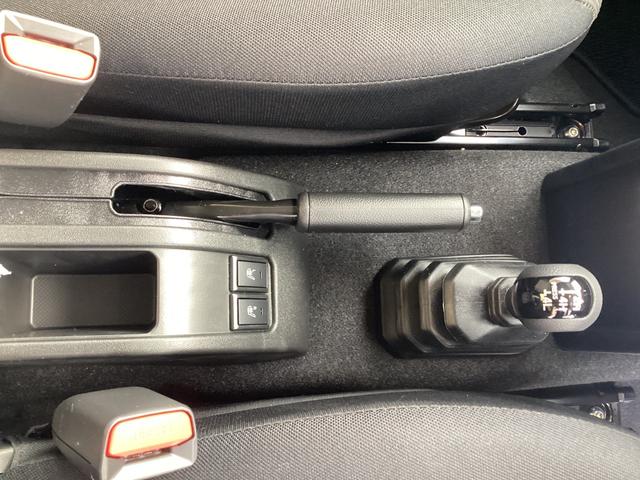 ジムニー XC XC 4WD スズキセーフティサポート クルーズコントロール AT ターボ 純正16アルミ LEDヘッドライト 革巻ハンドル オートマチックハイビーム LEDフォグライト スマートキー 背面タイヤ(9枚目)