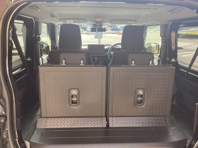 ジムニー XC XC 4WD スズキセーフティサポート クルーズコントロール AT ターボ 純正16アルミ LEDヘッドライト 革巻ハンドル オートマチックハイビーム LEDフォグライト スマートキー 背面タイヤ(17枚目)