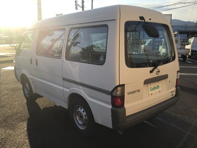 バネットバン DX 4WD AT パートタイム4WD パワーウインドウ 2人乗り エアコン ラジオ 最大積載950kg 中古冬タイヤ有 スペアキー パワーステアリング エアバック(24枚目)