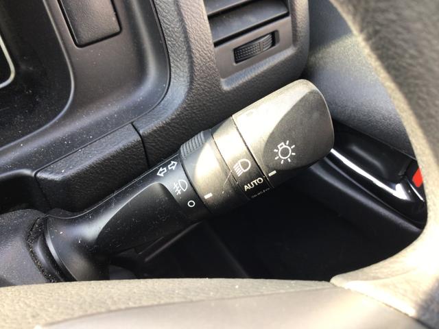 ハイエースワゴン GL 4WD 10人乗り 衝突軽減ブレーキ ナビ バックカメラ ETC ドラレコ スマートキー レーンキープスライドドア、リアバンパー板金修理渡 電格ミラー パワースライドドア オートマチックハイビーム(10枚目)