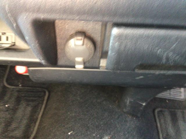 ハイエースワゴン GL 4WD 10人乗り 衝突軽減ブレーキ ナビ バックカメラ ETC ドラレコ スマートキー レーンキープスライドドア、リアバンパー板金修理渡 電格ミラー パワースライドドア オートマチックハイビーム(24枚目)