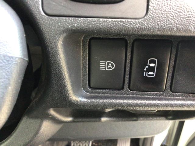 ハイエースワゴン GL 4WD 10人乗り 衝突軽減ブレーキ ナビ バックカメラ ETC ドラレコ スマートキー レーンキープ スライドドア、バックドア、リアバンパー板金修理渡 電格ミラー パワースライドドア オートライト(11枚目)