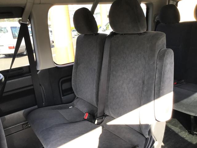 ハイエースワゴン GL 4WD 10人乗り 衝突軽減ブレーキ ナビ バックカメラ ETC ドラレコ スマートキー レーンキープ スライドドア、バックドア、リアバンパー板金修理渡 電格ミラー パワースライドドア オートライト(26枚目)
