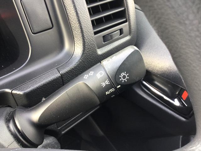 ハイエースワゴン グランドキャビン 4WD 衝突軽減ブレーキ バックカメラ 夏タイヤ有 ドラレコ 電動格納ミラー 10人乗り パワーウインドウ スライドドア後ろ、バックドア、リアバンパー板金後渡し オートマチックハイビーム オートライト(6枚目)