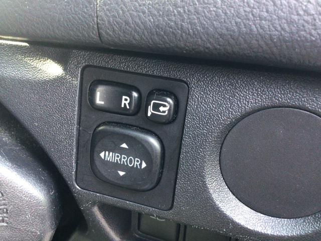 ハイエースワゴン グランドキャビン 4WD 衝突軽減ブレーキ バックカメラ 夏タイヤ有 ドラレコ 電動格納ミラー 10人乗り パワーウインドウ スライドドア後ろ、バックドア、リアバンパー板金後渡し オートマチックハイビーム オートライト(12枚目)