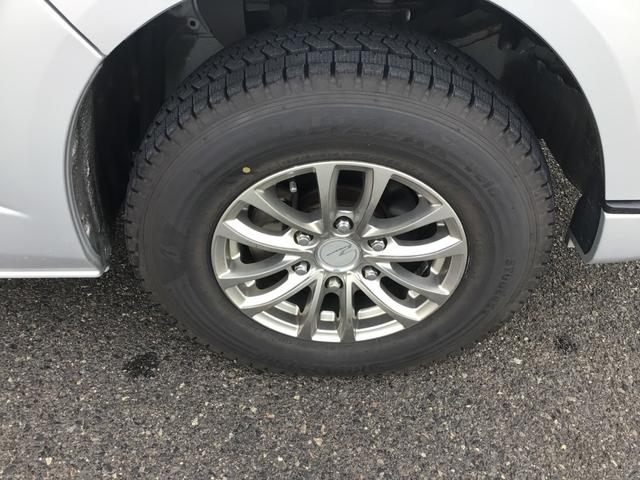 ハイエースワゴン グランドキャビン 4WD 衝突軽減ブレーキ バックカメラ 夏タイヤ有 ドラレコ 電動格納ミラー 10人乗り パワーウインドウ スライドドア後ろ、バックドア、リアバンパー板金後渡し オートマチックハイビーム オートライト(26枚目)