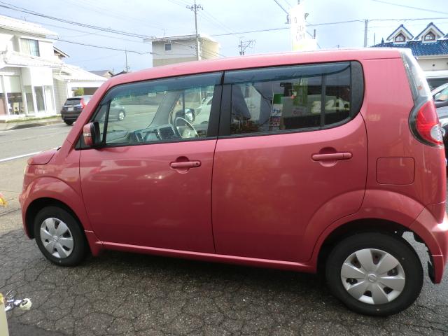 日産 モコ