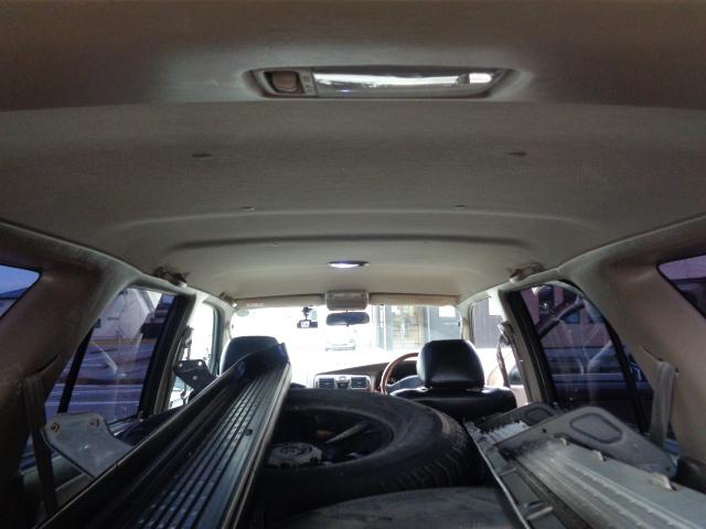 ハイラックスサーフ SSR-X ホワイトプレミアム ベージュ全塗装済 2インチリフトアップ マットタイヤ USコーナーマーカー Fグリル 車検8年12月(11枚目)