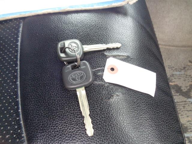 ハイラックスサーフ SSR-X ホワイトプレミアム ベージュ全塗装済 2インチリフトアップ マットタイヤ USコーナーマーカー Fグリル 車検8年12月(17枚目)