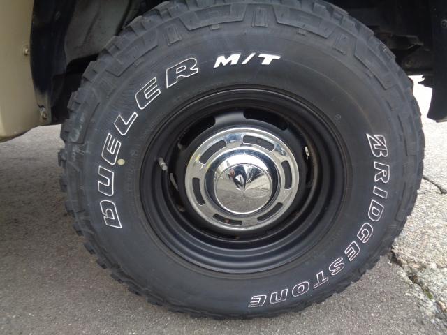 ハイラックスサーフ SSR-X ホワイトプレミアム ベージュ全塗装済 2インチリフトアップ マットタイヤ USコーナーマーカー Fグリル 車検8年12月(21枚目)