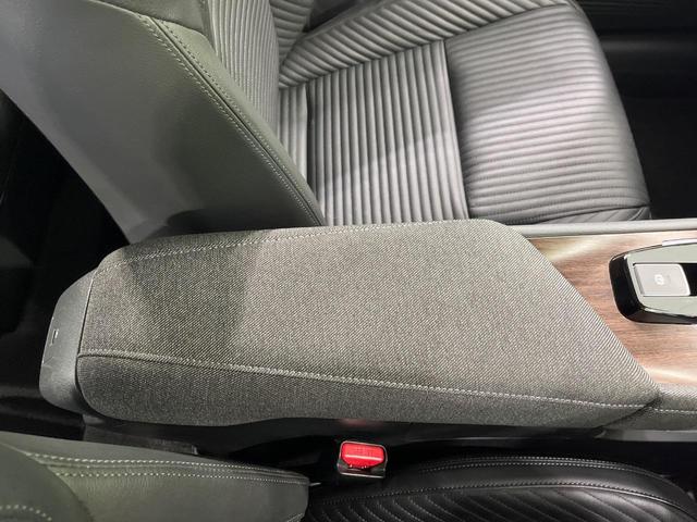 オーラ Ｇ　レザーエディション　純正９型ナビ　アラウンドビュー　全方位運転支援システム　インテリジェントルームミラー　寒冷地仕様　ステアリングヒーター　前席シートヒーター　ブラックレザーシート　ＬＥＤランプ　ＬＥＤフォグ／リアフォグ（51枚目）