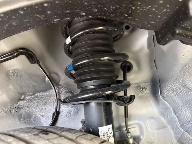 ムーヴキャンバス ストライプスＧ　届出済未使用車　純正ナビ　両側パワースライドドア　パノラマモニター　スマートアシスト　前席シートヒーター　コーナーセンサー　保温機能付カップホルダー　ＬＥＤランプ　ＬＥＤフォグ　オートライト　フルセグ（24枚目）