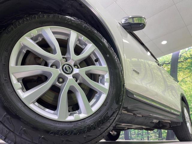 エクストレイル ２０Ｘ　ハイブリッド　４ＷＤ　メーカーナビ　アラウンドビューモニター　エマージェンシーブレーキ　パワーバックドア　ブラインドスポットモニター　クルーズコントロール　全席シートヒーター　ルーフレール　ＣＤ／ＤＶＤ／フルセグ（14枚目）
