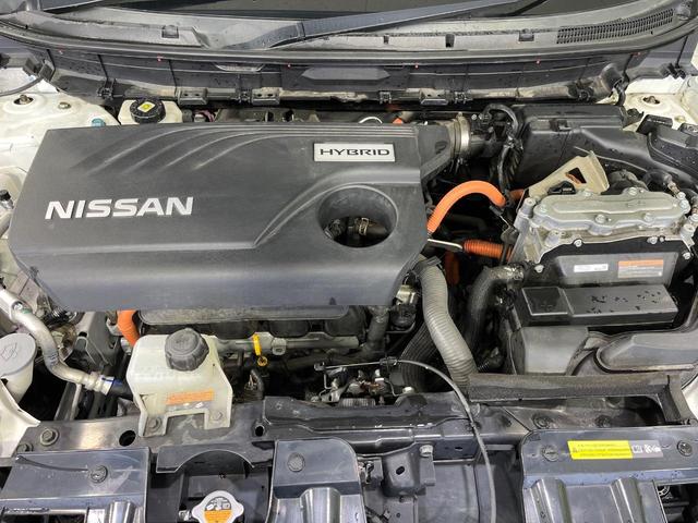 エクストレイル ２０Ｘ　ハイブリッド　４ＷＤ　メーカーナビ　アラウンドビューモニター　エマージェンシーブレーキ　パワーバックドア　ブラインドスポットモニター　クルーズコントロール　全席シートヒーター　ルーフレール　ＣＤ／ＤＶＤ／フルセグ（19枚目）