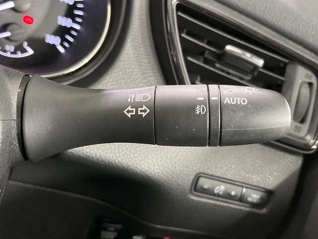 エクストレイル ２０Ｘｉ　４ＷＤ　プロパイロット　インテリジェントルームミラー　アラウンドモニター　パワーバックドア　純正ナビ　フルセグＴＶ　ＤＶＤ再生　Ｂｌｕｅｔｏｏｔｈ　ビルトインＥＴＣ　ドラレコ　ＬＥＤヘッド　禁煙車（39枚目）
