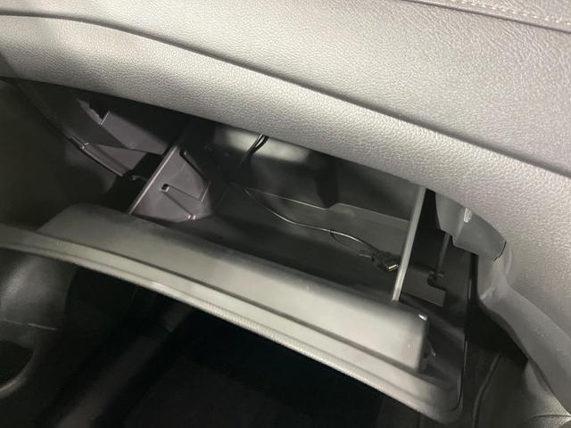 エクストレイル ２０Ｘｉ　４ＷＤ　プロパイロット　インテリジェントルームミラー　アラウンドモニター　パワーバックドア　純正ナビ　フルセグＴＶ　ＤＶＤ再生　Ｂｌｕｅｔｏｏｔｈ　ビルトインＥＴＣ　ドラレコ　ＬＥＤヘッド　禁煙車（45枚目）