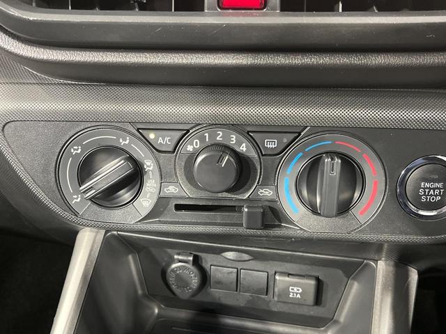 ライズ X SDナビ バックカメラ スマートアシスト コーナーセンサー ドライブレコーダー ETC Bluetooth LEDランプ オートハイビーム オートライト スマートキー ダイアル式エアコン CD再生(28枚目)