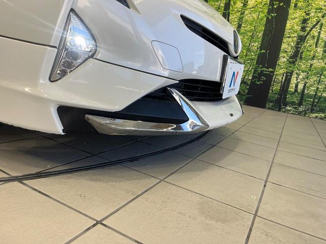 プリウス Sツーリングセレクション モデリスタフルエアロ 純正ナビ バックカメラ セーフティセンス レーダークルコン 前席シートヒーター 合皮シート LEDランプ LEDフォグ オートライト オートエアコン スマートキー 17インチAW(3枚目)