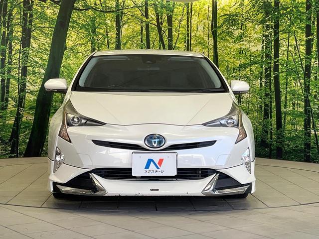 プリウス Sツーリングセレクション モデリスタフルエアロ 純正ナビ バックカメラ セーフティセンス レーダークルコン 前席シートヒーター 合皮シート LEDランプ LEDフォグ オートライト オートエアコン スマートキー 17インチAW(15枚目)