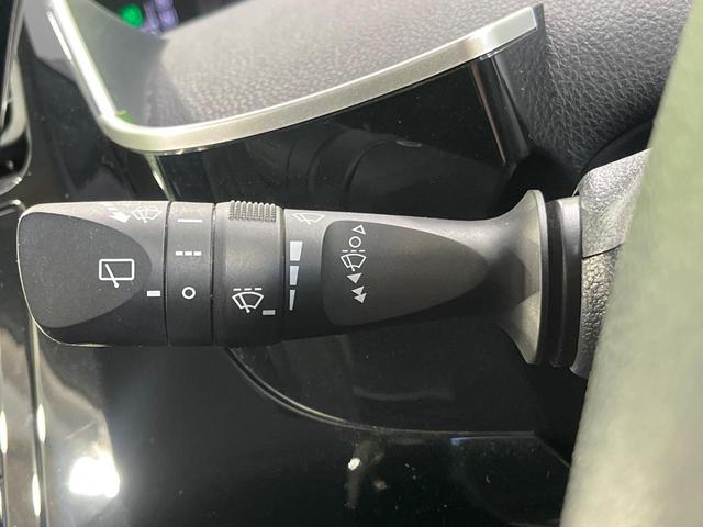 プリウス Sツーリングセレクション モデリスタフルエアロ 純正ナビ バックカメラ セーフティセンス レーダークルコン 前席シートヒーター 合皮シート LEDランプ LEDフォグ オートライト オートエアコン スマートキー 17インチAW(34枚目)