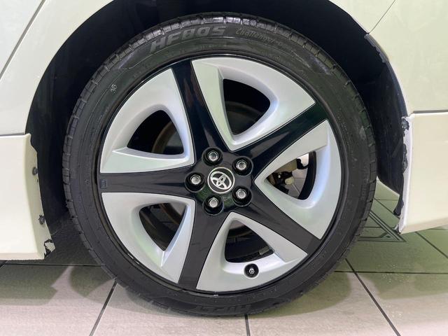 プリウス Sツーリングセレクション モデリスタフルエアロ 純正ナビ バックカメラ セーフティセンス レーダークルコン 前席シートヒーター 合皮シート LEDランプ LEDフォグ オートライト オートエアコン スマートキー 17インチAW(59枚目)