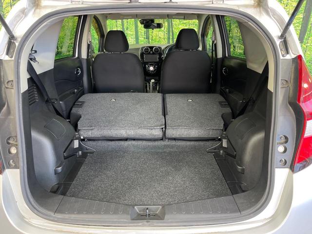 ノート e-パワー X 純正ナビ エマージェンシーブレーキ オートライト プッシュスタート オートエアコン 電子格納ミラー Bluetooth フルセグ ドアバイザー 電子格納ミラー 禁煙車 14インチアルミホイール(11枚目)