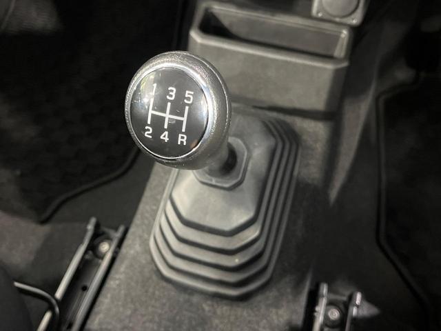 ジムニー XL 4WD ターボ MT車 セーフティサポート 禁煙車 SDナビ フルセグTV DVD再生 Bluetooth 前席シートヒーター キーレスエントリー オートエアコン オートライト ダウンヒルアシスト(4枚目)