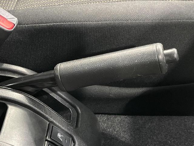 ジムニー XL 4WD ターボ MT車 セーフティサポート 禁煙車 SDナビ フルセグTV DVD再生 Bluetooth 前席シートヒーター キーレスエントリー オートエアコン オートライト ダウンヒルアシスト(38枚目)