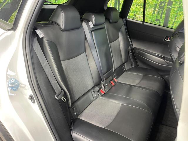 カローラクロス ハイブリッド Z 4WD パノラマルーフ ナビ機能付9型ディスプレイオーディオ トヨタセーフティセンス パワーバックドア ブラインドスポットモニター ドライブレコーダー パワーシート シートヒーター ステアリングヒータ(10枚目)