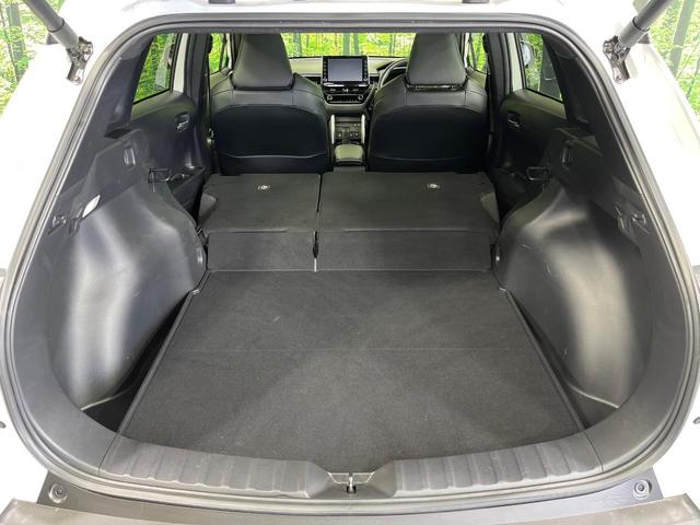 カローラクロス ハイブリッド Z 4WD パノラマルーフ ナビ機能付9型ディスプレイオーディオ トヨタセーフティセンス パワーバックドア ブラインドスポットモニター ドライブレコーダー パワーシート シートヒーター ステアリングヒータ(11枚目)