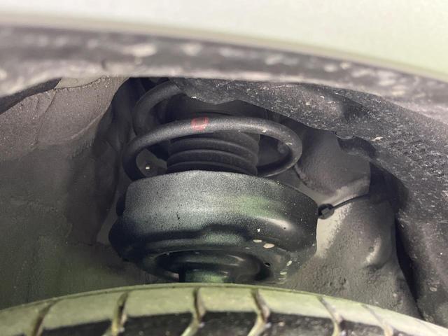 カローラクロス ハイブリッド Z 4WD パノラマルーフ ナビ機能付9型ディスプレイオーディオ トヨタセーフティセンス パワーバックドア ブラインドスポットモニター ドライブレコーダー パワーシート シートヒーター ステアリングヒータ(24枚目)