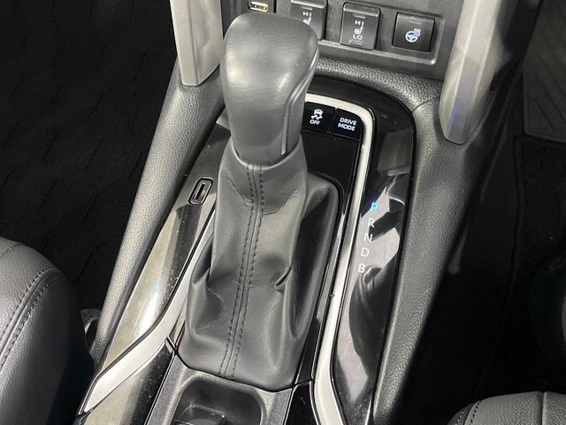カローラクロス ハイブリッド Z 4WD パノラマルーフ ナビ機能付9型ディスプレイオーディオ トヨタセーフティセンス パワーバックドア ブラインドスポットモニター ドライブレコーダー パワーシート シートヒーター ステアリングヒータ(25枚目)