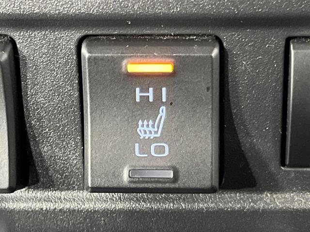 カローラクロス ハイブリッド Z 4WD パノラマルーフ ナビ機能付9型ディスプレイオーディオ トヨタセーフティセンス パワーバックドア ブラインドスポットモニター ドライブレコーダー パワーシート シートヒーター ステアリングヒータ(38枚目)