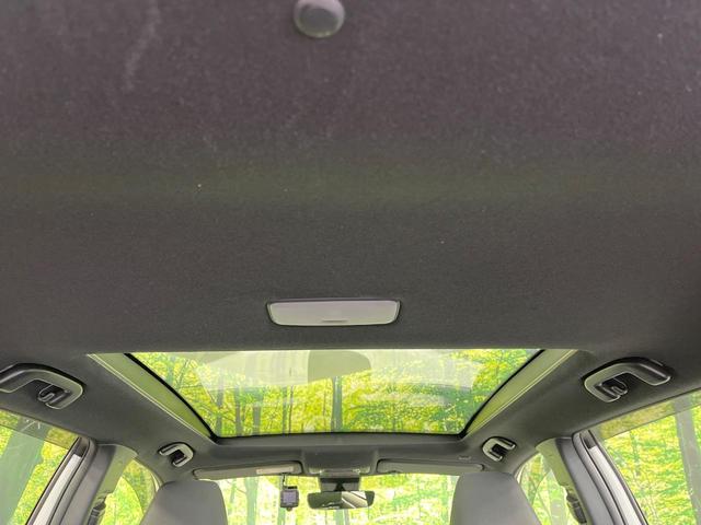 カローラクロス ハイブリッド Z 4WD パノラマルーフ ナビ機能付9型ディスプレイオーディオ トヨタセーフティセンス パワーバックドア ブラインドスポットモニター ドライブレコーダー パワーシート シートヒーター ステアリングヒータ(54枚目)