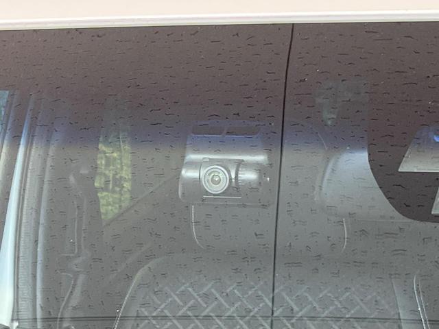 N-WGNカスタム G・ターボパッケージ 純正ナビ バックカメラ ターボ シティブレーキアクティブシステム クルーズコントロール ETC ドライブレコーダー パドルシフト HIDランプ LEDフォグ オートライト オートエアコン スマートキー(6枚目)