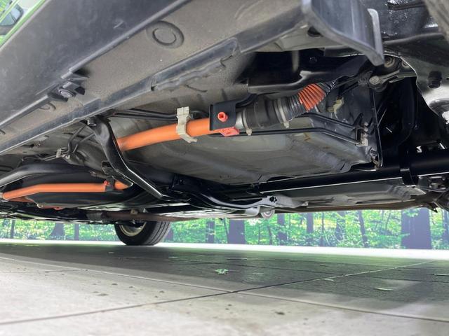 フィットハイブリッド Sパッケージ 4WD 純正ナビ バックカメラ シティブレーキサポート ETC Bluetooth フルセグ オートライト プッシュスタート 純正15インチAW クルーズコントロール 電子格納ミラー 横滑り防止装置(22枚目)