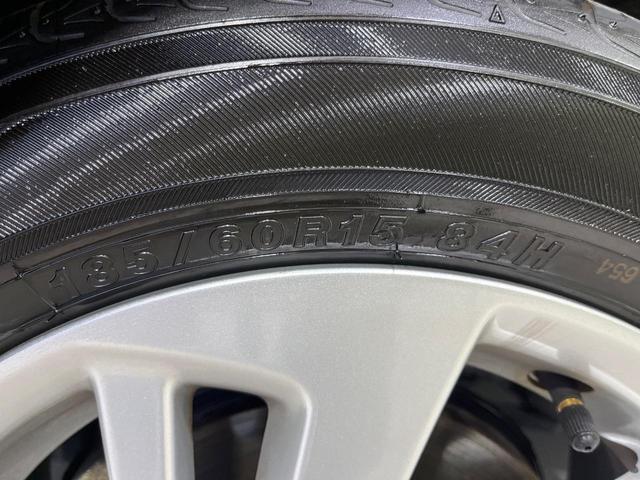 フィットハイブリッド Sパッケージ 4WD 純正ナビ バックカメラ シティブレーキサポート ETC Bluetooth フルセグ オートライト プッシュスタート 純正15インチAW クルーズコントロール 電子格納ミラー 横滑り防止装置(56枚目)