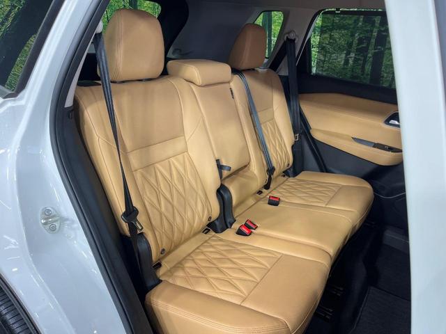 エクストレイル G e-4ORCE 4WD 純正12.3型ナビ アラウンドビュー プロパイロットパーキング パワーバックドア 後方車両検知 茶革シート ステアリングヒーター シートヒーター インテリジェントルームミラー ワイヤレス充電(10枚目)