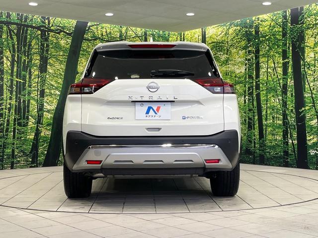 エクストレイル G e-4ORCE 4WD 純正12.3型ナビ アラウンドビュー プロパイロットパーキング パワーバックドア 後方車両検知 茶革シート ステアリングヒーター シートヒーター インテリジェントルームミラー ワイヤレス充電(16枚目)