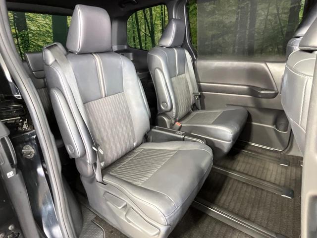 ノア S-Z 4WD 純正10.5型ナビ バックカメラ 後席モニター 両側電動スライド レーダークルーズコントロール ダブルエアコン ドライブレコーダー トヨタセーフティセンス Bluetooth シートヒーター(13枚目)