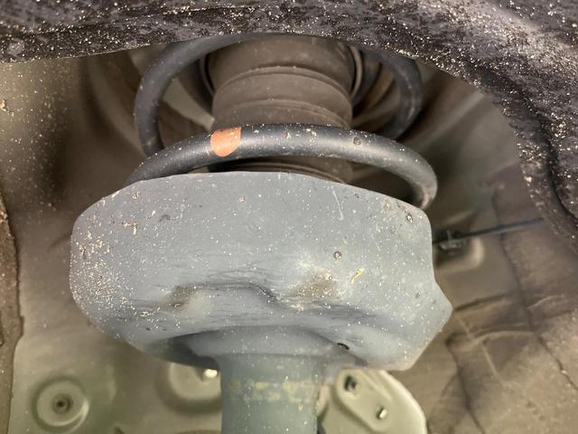 ノア S-Z 4WD 純正10.5型ナビ バックカメラ 後席モニター 両側電動スライド レーダークルーズコントロール ダブルエアコン ドライブレコーダー トヨタセーフティセンス Bluetooth シートヒーター(22枚目)