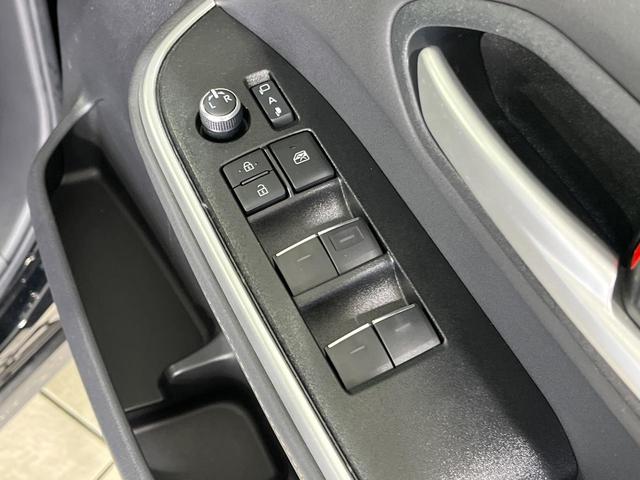 ノア S-Z 4WD 純正10.5型ナビ バックカメラ 後席モニター 両側電動スライド レーダークルーズコントロール ダブルエアコン ドライブレコーダー トヨタセーフティセンス Bluetooth シートヒーター(41枚目)